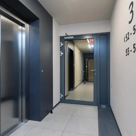 아파트 Przystan Letnica By Renters 그단스크