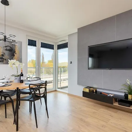 Przystan Letnica By Renters