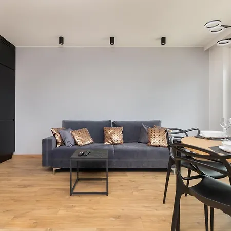 Przystan Letnica By Renters Gdańsk