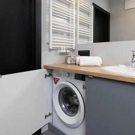 Przystan Letnica By Renters